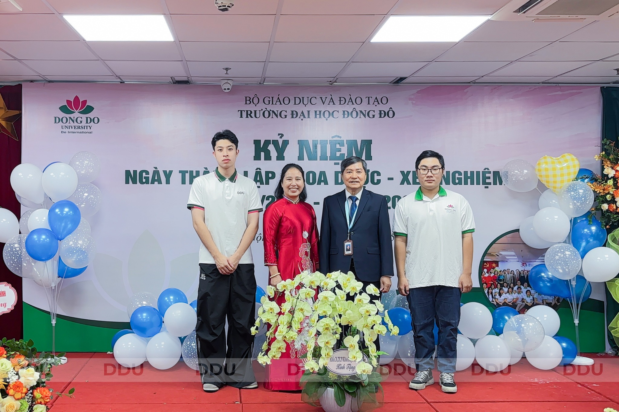 Khoa Dược - Xét nghiệm Long trọng tổ chức Lễ Kỷ niệm 4 năm ngày thành lập (01/11/2021 - 01/11/2025)