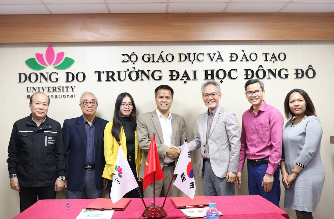 Trường Đại học Đông Đô hợp tác với công ty WHD (Hàn Quốc) mở ra cơ hội lớn cho sinh viên ngành Điều dưỡng